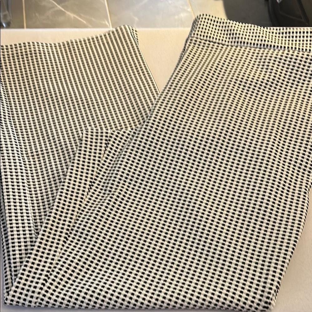 Nine West Black & White Check Knit Wide-Leg Pants